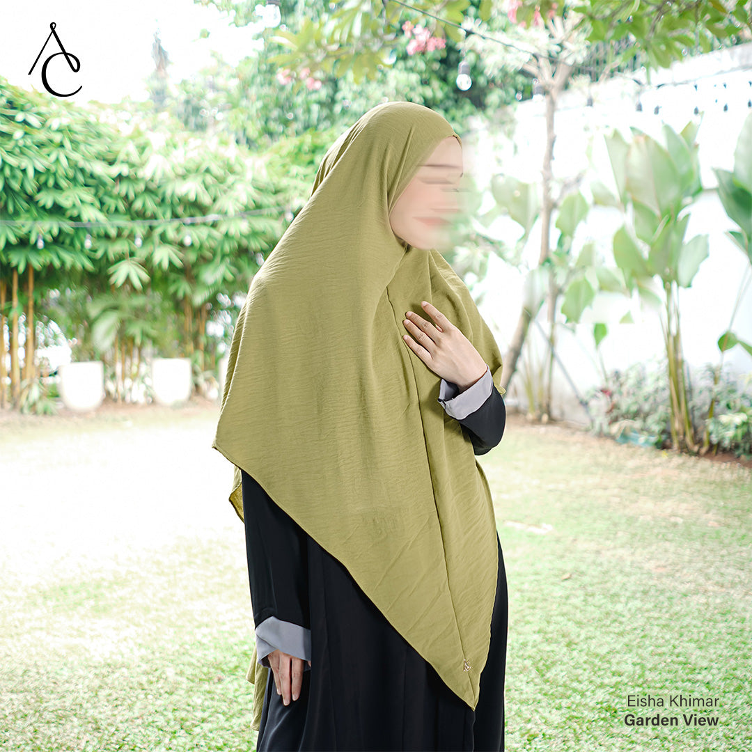 Eisha Khimar