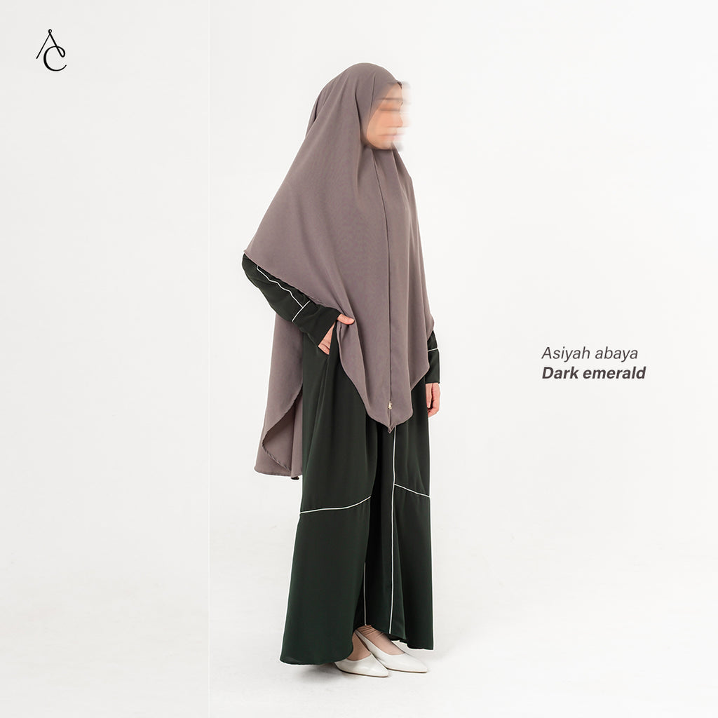 Asiyah Abaya