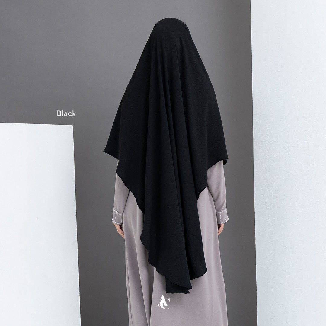 Eisha Khimar